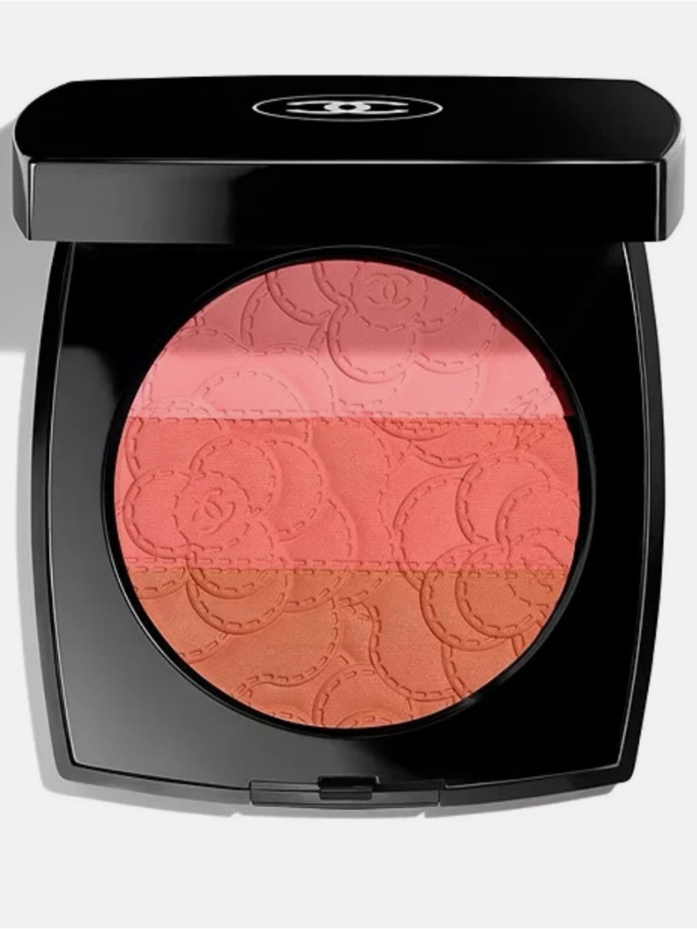 CHANEL Gradient Blush Compact — Coral, Pink & Peach Tones